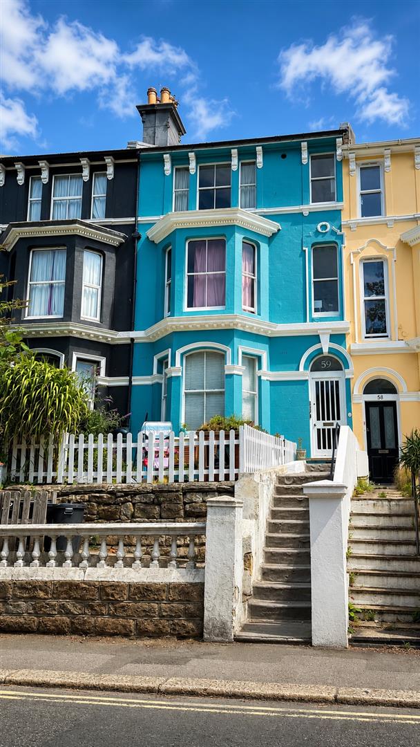 St. Helens Road, Hastings